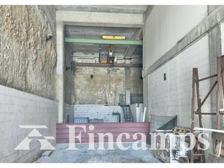 Nave industrial en alquiler en Serraparera en Cerdanyola del Vallès