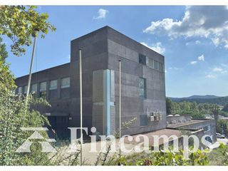 Nave industrial en alquiler en Serraparera en Cerdanyola del Vallès