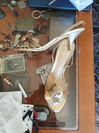 Sandalias fiesta Paco Herrero doradas