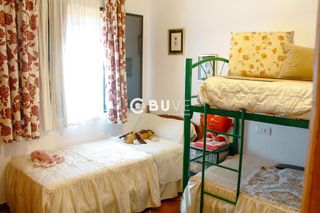 Chalet en venta en Lora del Río