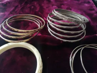 Lote Pulseras Vintage Doradas y Plateadas