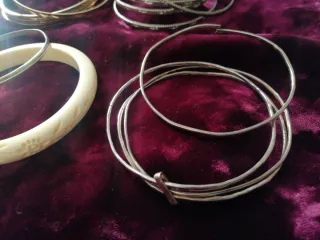 Lote Pulseras Vintage Doradas y Plateadas