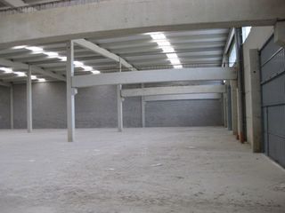 Nave industrial en alquiler en Dima