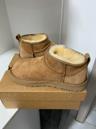 UGG Stivali da Neve Tg 37 Beige/Marrone