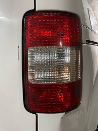 Faros Traseros Caddy 2005-2009