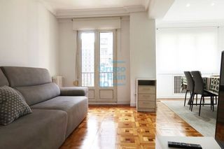 Piso en alquiler en Amara - Berri en San Sebastián-Donostia