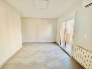 Piso en alquiler en Cervantes en Granada