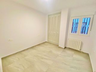 Piso en alquiler en Cervantes en Granada