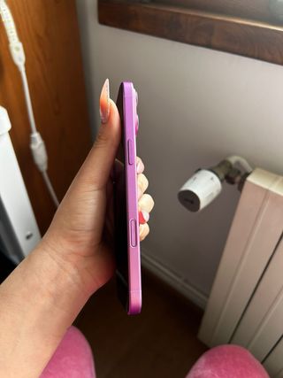 iPhone 16 Plus rosado