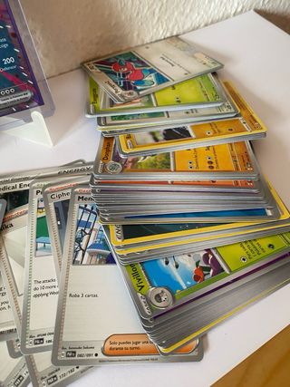 Lote de 100 cartas pokemon tcg