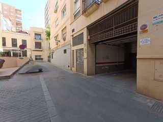Garaje en venta en Centro en Almería