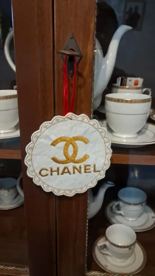 Towel Chanel Gold/White Fabric