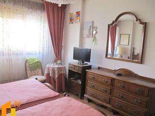 Piso en venta en Plaza España - Villa Pilar - Reyes Católicos - Vadillos en Burgos