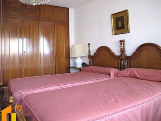 Piso en venta en Plaza España - Villa Pilar - Reyes Católicos - Vadillos en Burgos