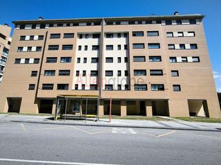 Local comercial en venta en Villalegre - La Luz en Avilés