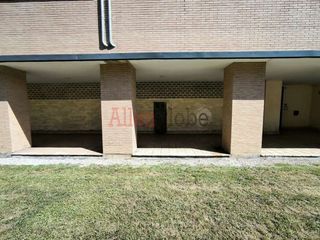 Local comercial en venta en Villalegre - La Luz en Avilés