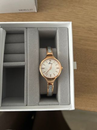 Reloj Lotus Mujer Dorado y Plateado