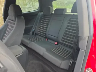 Volkswagen Golf 2005