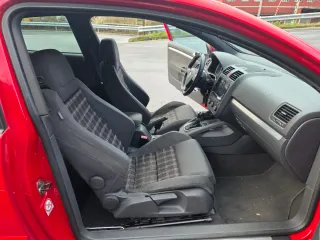 Volkswagen Golf 2005