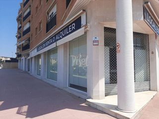 Local comercial en alquiler en Sant Pere i Sant Pau en Tarragona