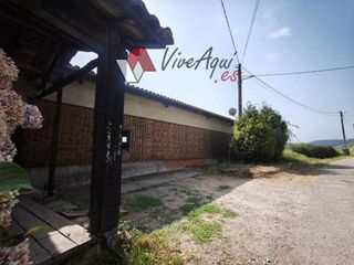 Chalet en venta en Pravia