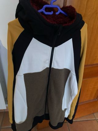 Sudadera Cusart Talla L Usada una sola vez