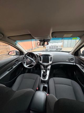 Chevrolet Cruze 2012