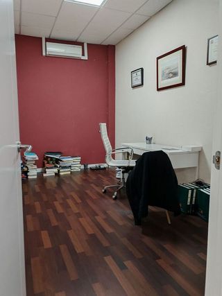 Local comercial en alquiler en Parque Lisboa - La Paz en Alcorcón