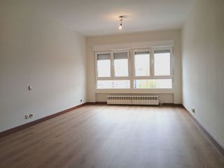 Piso en alquiler en Laviada en Gijón