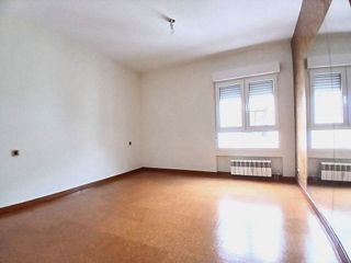 Piso en alquiler en Laviada en Gijón