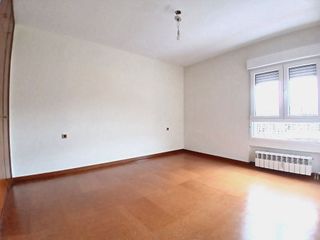 Piso en alquiler en Laviada en Gijón