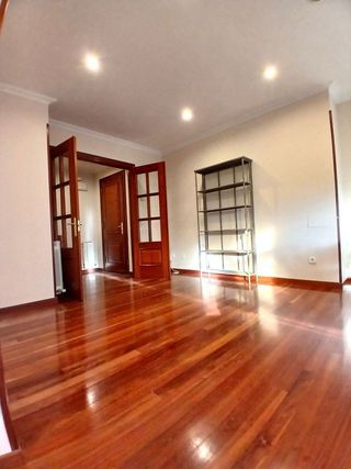 Piso en alquiler en Centro en Gijón