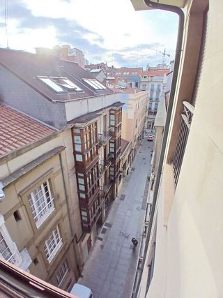 Piso en alquiler en Centro en Gijón