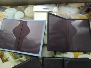 Tarjeteros para pasaportes (2 negros, 1 azul)