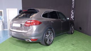 Porsche Cayenne 2012 3.0TD