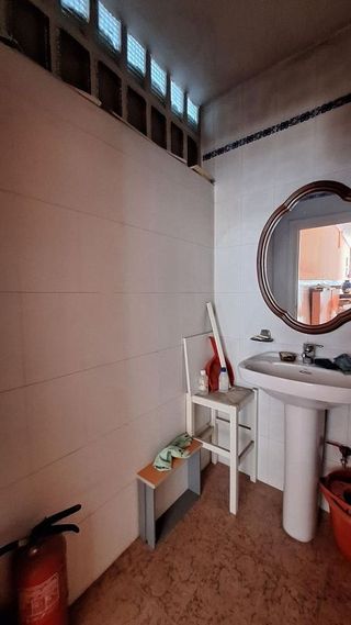 Local comercial en venta en Casco Histórico de Barajas en Madrid