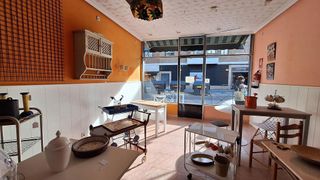 Local comercial en venta en Casco Histórico de Barajas en Madrid