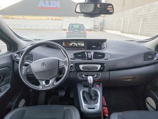 Renault Scenic 2015