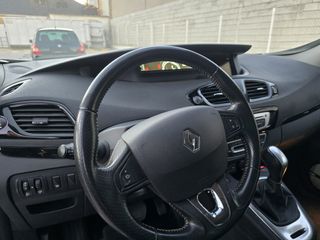 Renault Scenic 2015