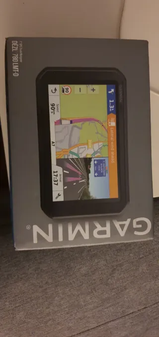 Navegador Garmin DEZL 780 LMT-D para camión