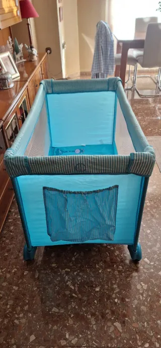 Cuna de viaje plegable azul
