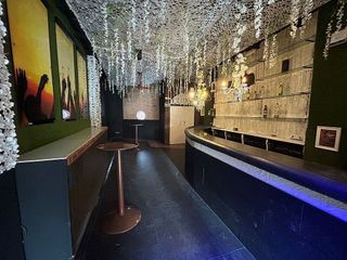 Local comercial en venta en Baeza