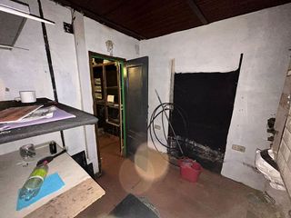 Local comercial en venta en Baeza