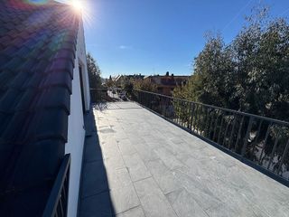 Casa pareada en alquiler en Prado de Somosaguas en Pozuelo de Alarcón