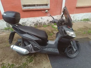 Moto KSR Zion 125 Grupo