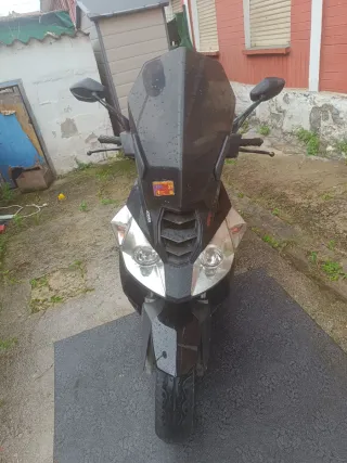 Moto KSR Zion 125 Grupo