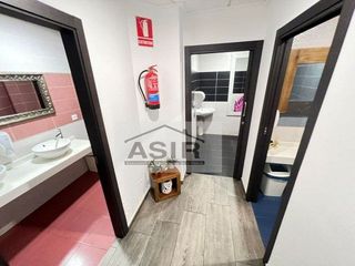 Local comercial en venta en Carcaixent