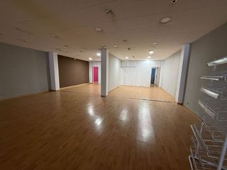 Local comercial en alquiler en Eixample en Mataró