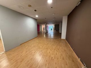 Local comercial en alquiler en Eixample en Mataró