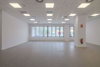 Oficina en alquiler en Sant Just Desvern